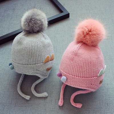 Плетена шапка за момичета и момчета
