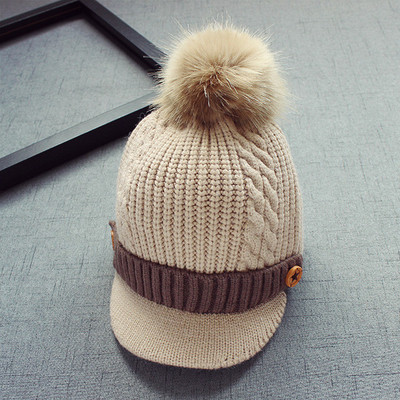 Ежедневна шапка за момичета и момчета с козирка и пухче