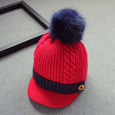 Ежедневна шапка за момичета и момчета с козирка и пухче