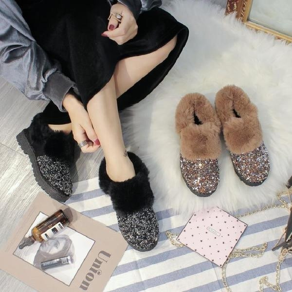 Модерни дамски топли боти с пух и пайети и камъчета в два цвята