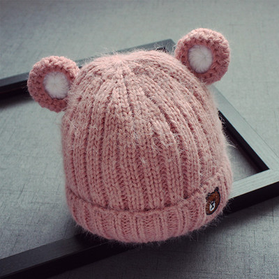 Вълнена детска шапка за момичета и момчета с ушички в различни цветове