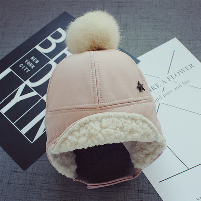 Топла детска шапка - унисекс в три цвята