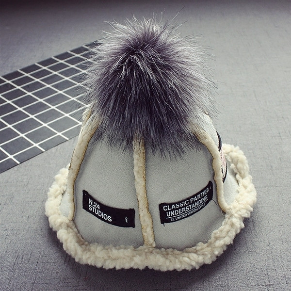 Детска подплатена шапка за момичета и момчета с пух