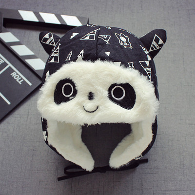 Детска шапка подходяща за зимата в четири цвята