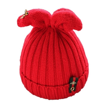 Плетена зимна шапка - унисекс, с ушички