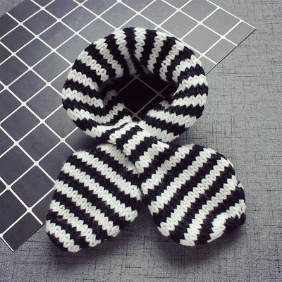 Детски зимен шал на райе в два цвята