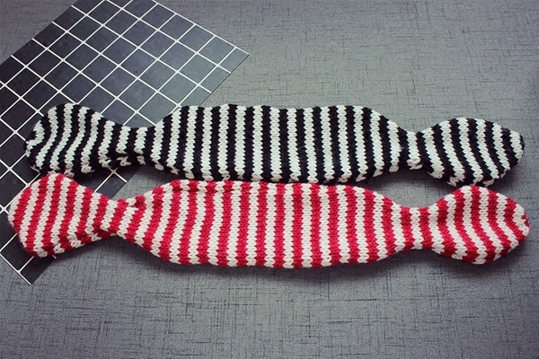 Детски зимен шал на райе в два цвята