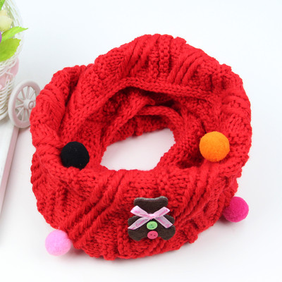 Меко зимно шалче за момичета с пухени топчета и 3D декорации в различни цветове