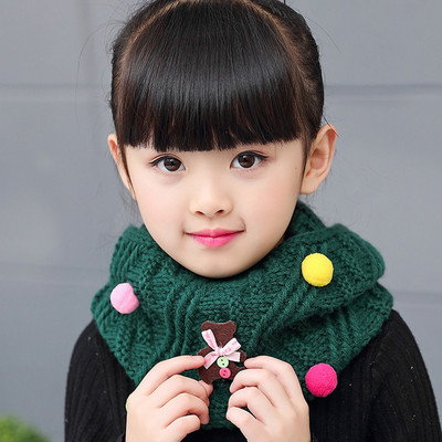 Меко зимно шалче за момичета с пухени топчета и 3D декорации в различни цветове