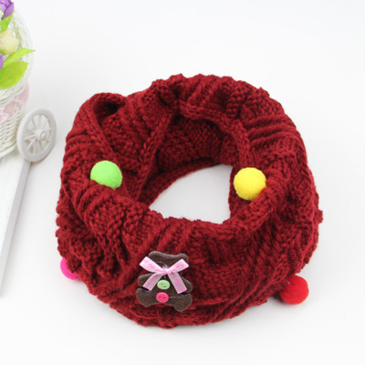 Меко зимно шалче за момичета с пухени топчета и 3D декорации в различни цветове