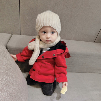 Бебешки зимен унисекс комплект-шал+шапка с пухче