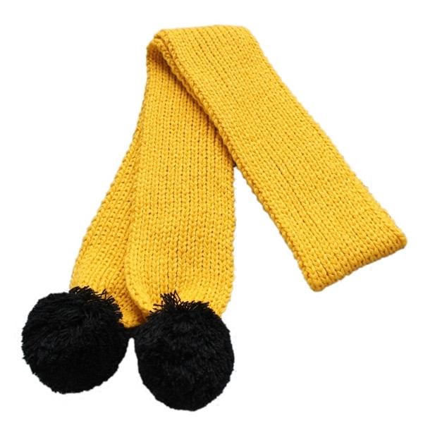 Πλεκτά κασκόλ σε διάφορα χρώματα με χάντρες