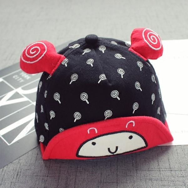 Детска шапка - унисекс с принт