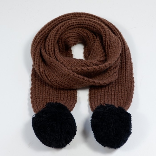 Топъл зимен унисекс шал с пухени топчета