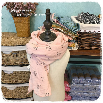 Детски шал с принт в много различни цветове, подходящи за зимата