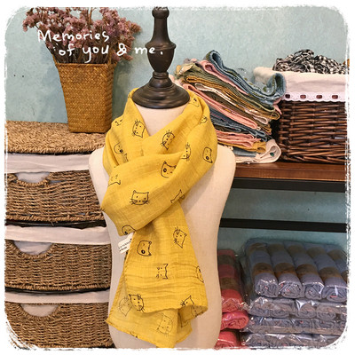 Детски шал с принт в много различни цветове, подходящи за зимата