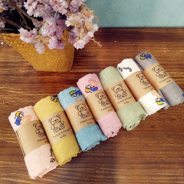 Детски шал с принт в много различни цветове, подходящи за зимата