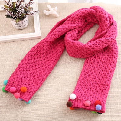 Детски зимен шал за момичета с цветни топчета