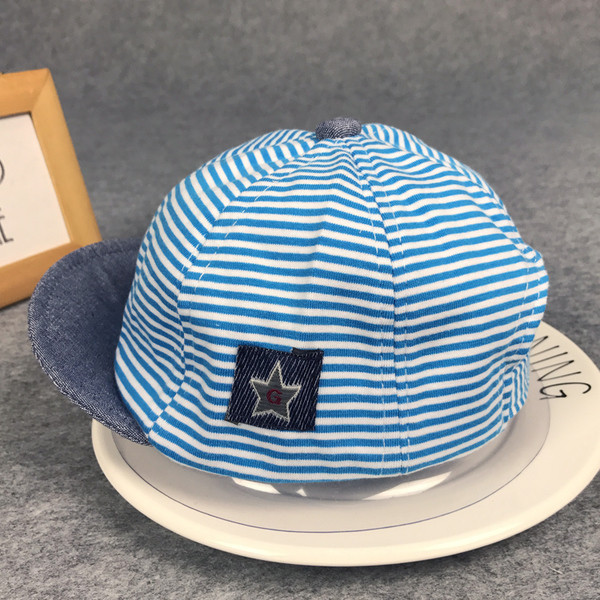 Βρεφικό καπέλο με ζώνη σε τρία χρώματα