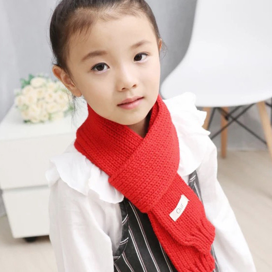 Зимен детски шал за момичета и момчета в семпъл модел