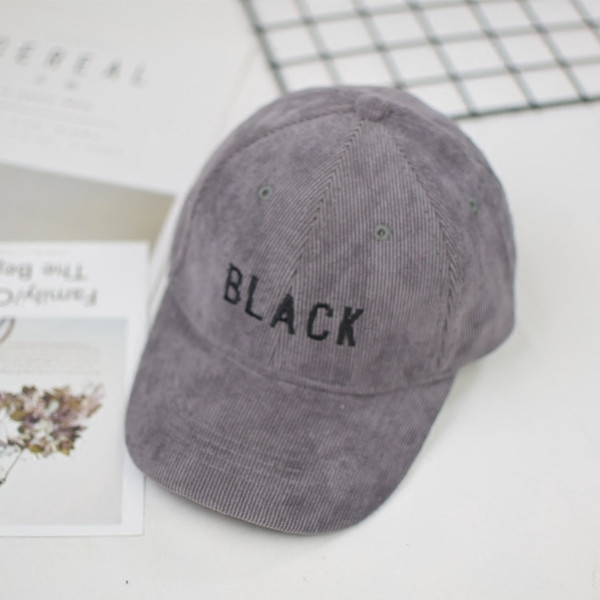 Детска шапка унисекс с надписи