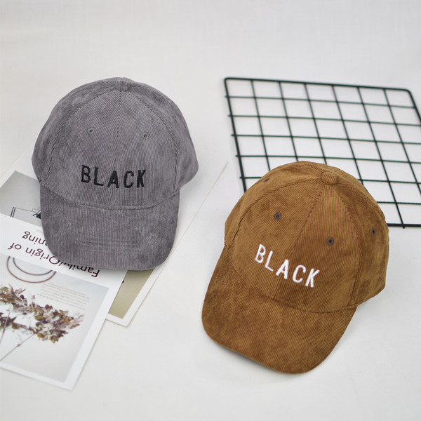 Детска шапка унисекс с надписи