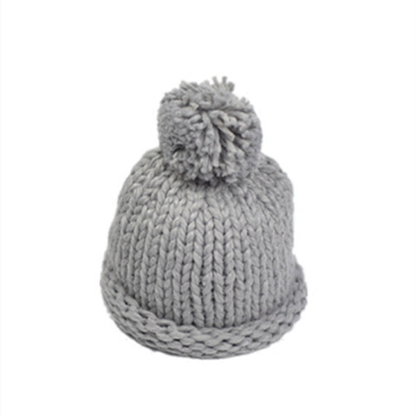 Зимна плетена шапка за момчета и момичета