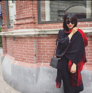 Κομψή χειροποίητη μακρόστενη σόλα από σκούρο φθινόπωρο-χειμώνα σε έξι χρώματα