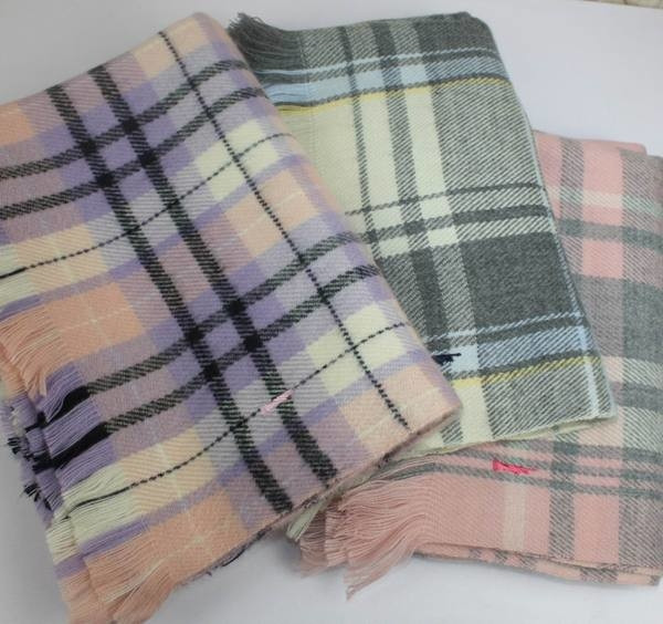 Есенно-зимен ежедневен дамски шал в три цвята