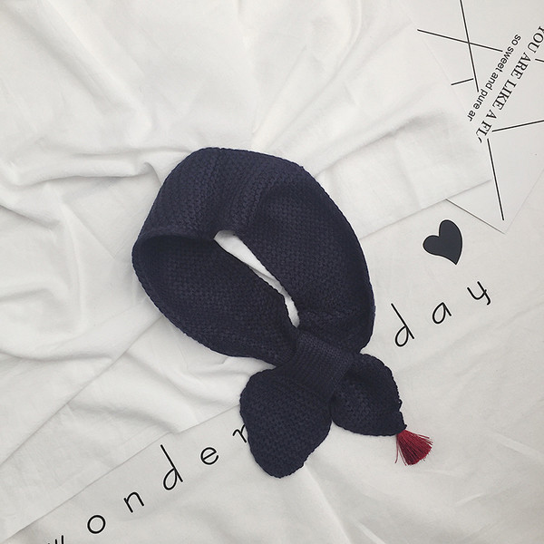 Семпъл плетен шал за деца в два цвята