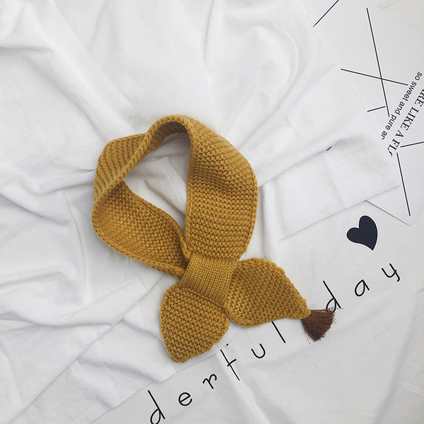 Семпъл плетен шал за деца в два цвята