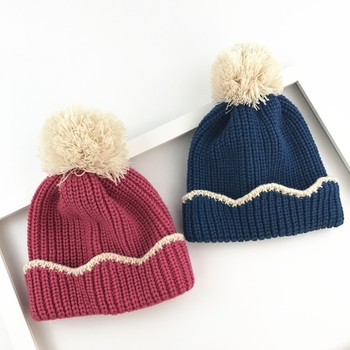 Πλεκτό χειμωνιάτικο καπέλο σε διάφορα χρώματα με κουκούλα