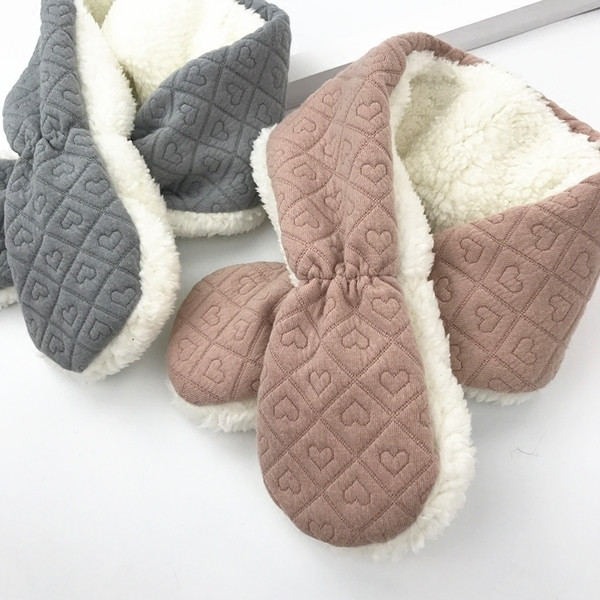 Ватиран детски шал в два цвята