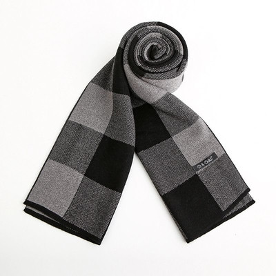 Модерен есенно-зимен мъжки шал на големи карета