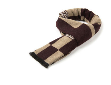 Κομψό, απαλό και ζεστό μαντήλι σε διάφορα χρώματα