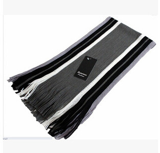 Спортно-елегантен ежедневен мъжки шал с ресни в няколко цвята