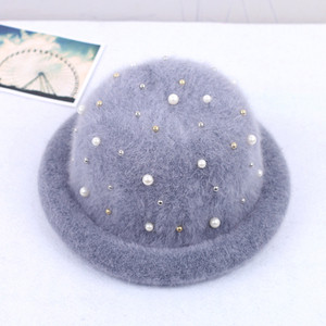 Κομψό καπέλο σε πολλά χρώματα και σε δύο σχέδια