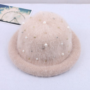 Κομψό καπέλο σε πολλά χρώματα και σε δύο σχέδια