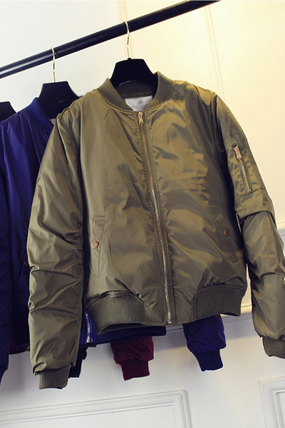 Μοντέρνο γυναικείο αθλητικό μπουφάν με ανοιχτό κολάρο σε τέσσερα χρώματα