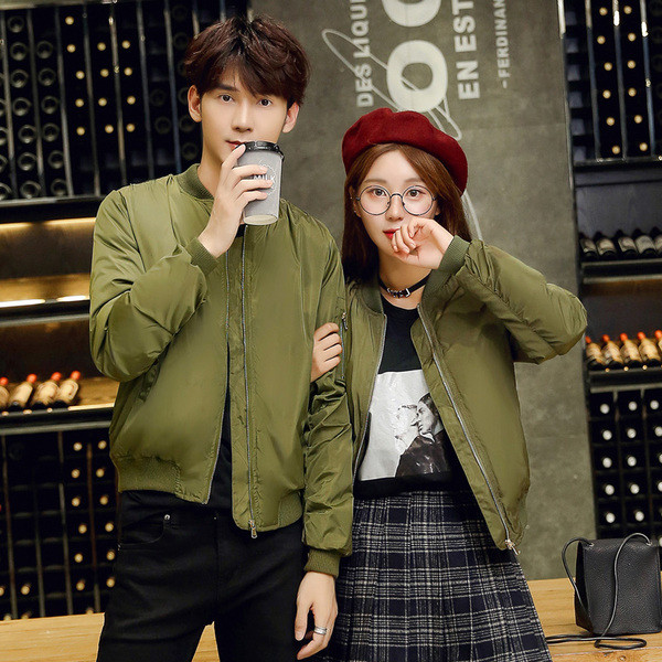 Μοντέρνο γυναικείο αθλητικό μπουφάν με ανοιχτό κολάρο σε τέσσερα χρώματα