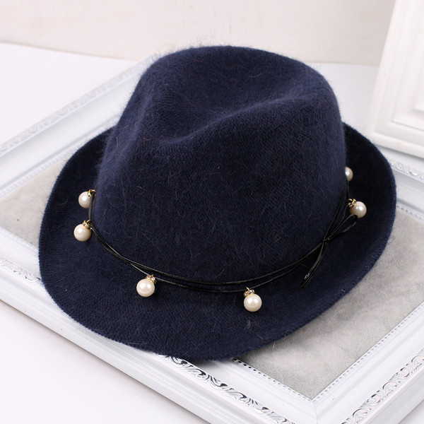 Καπέλο γυναικών σε πέντε χρώματα με διακόσμηση με χάντρες