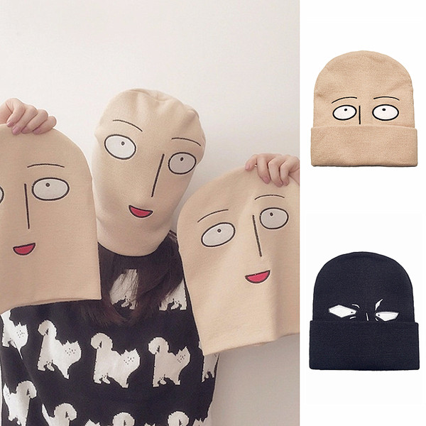 Интересна шапка - унисекс, с апликация