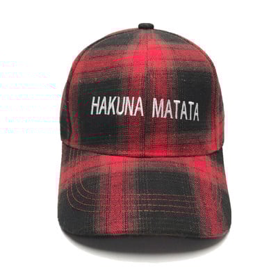 Καπέλο γυναικείο με καπάκι και επιγραφή