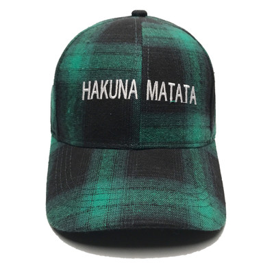 Καπέλο γυναικείο με καπάκι και επιγραφή