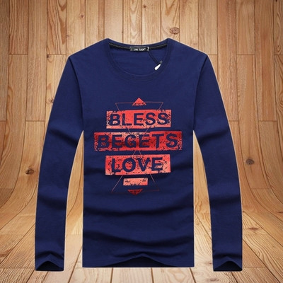 Αθλητική-κομψή μπλούζα ανδρών με τετράχρωμη επιγραφή