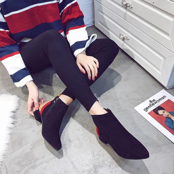 Κομψές, γυναικείες  eco suede  μπότες με χρωματική επίδραση