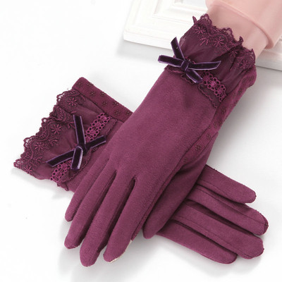 Стилни зимни дамски ръкавици с дантела и панделка