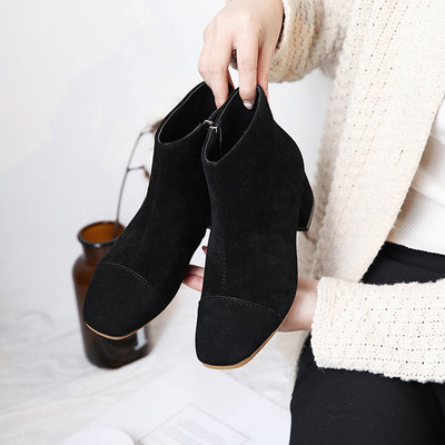 Ежедневни дамски боти от еко велур в два цвята