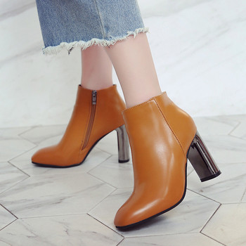 Κομψές γυναικείες μπότες με υψηλό παχύ και καθρέφτη ρεύμα σε δύο χρώματα