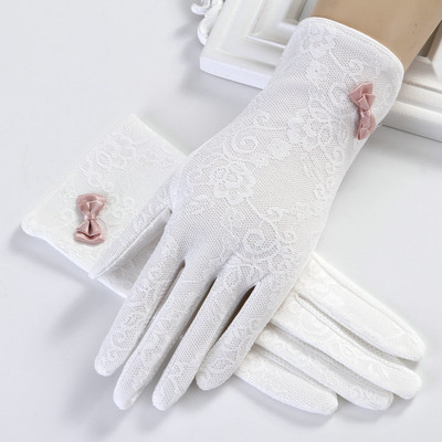 Елегантни дамски топли ръкавици с декорация